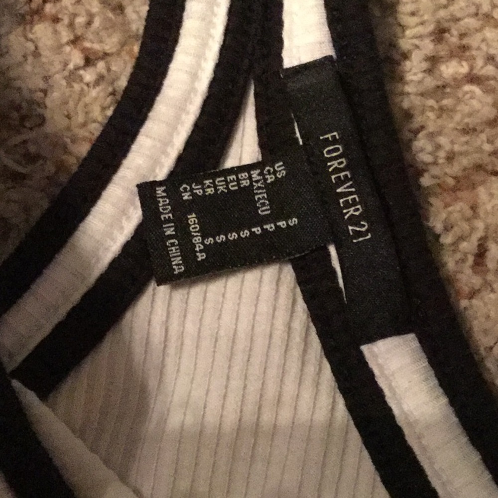 Tank top - Picture 3 of 3